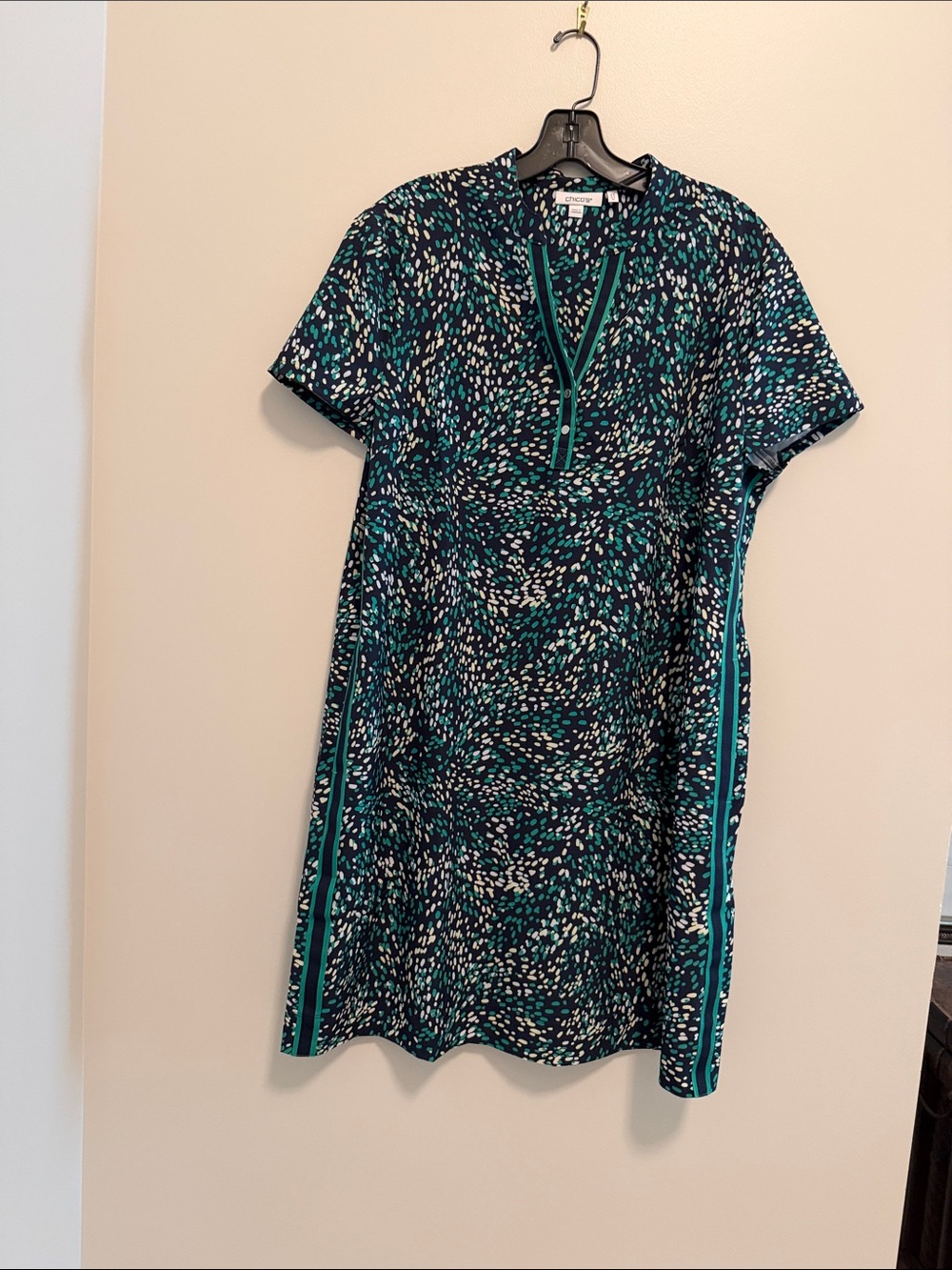 Chico's Green and Navy Short Sleeve Golf Dress